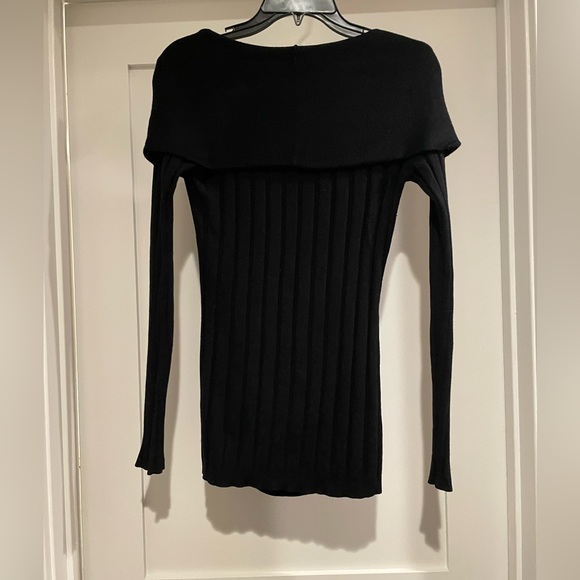Love Always black sweater. Size small. Excellent condition - Picture 2 of 6